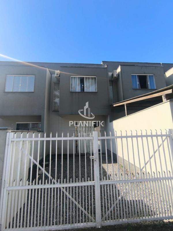 Sobrado de 2 quartos, 68m² no bairro Zantão, em Brusque | Eu Corretor