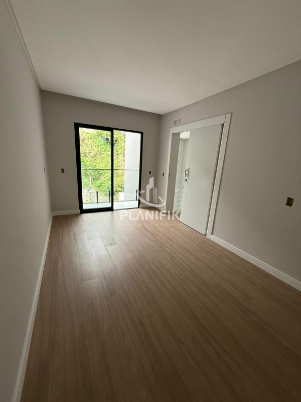 Casa de 2 quartos, 158m² no bairro Nova Brasília, em Brusque | Eu Corretor