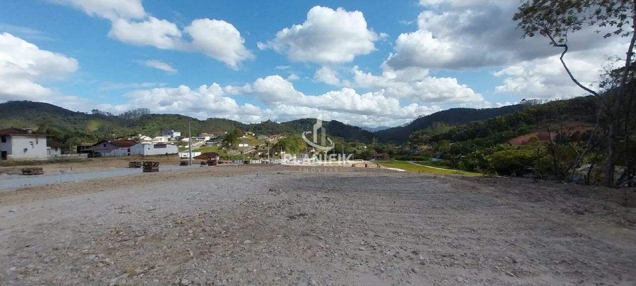 Lote/Terreno de 303m² no bairro Lageado Baixo, em Guabiruba | Eu Corretor