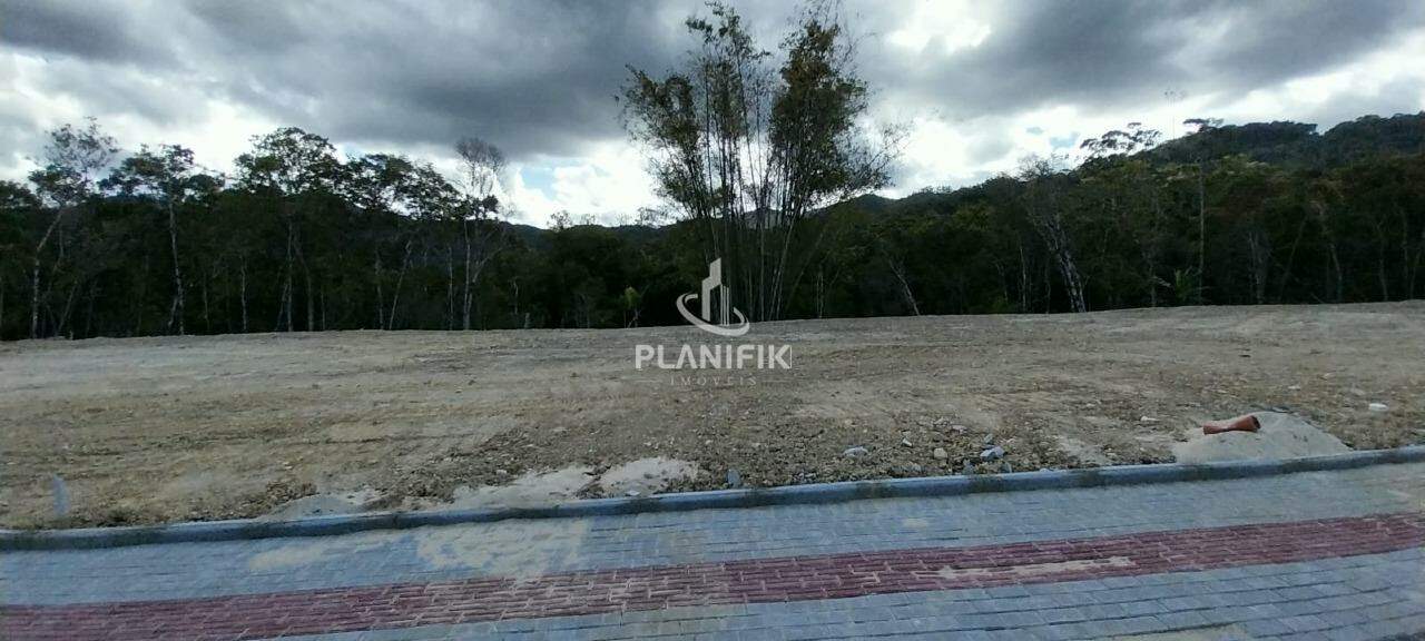 Lote/Terreno de 304m² no bairro Lageado Baixo, em Guabiruba | Eu Corretor