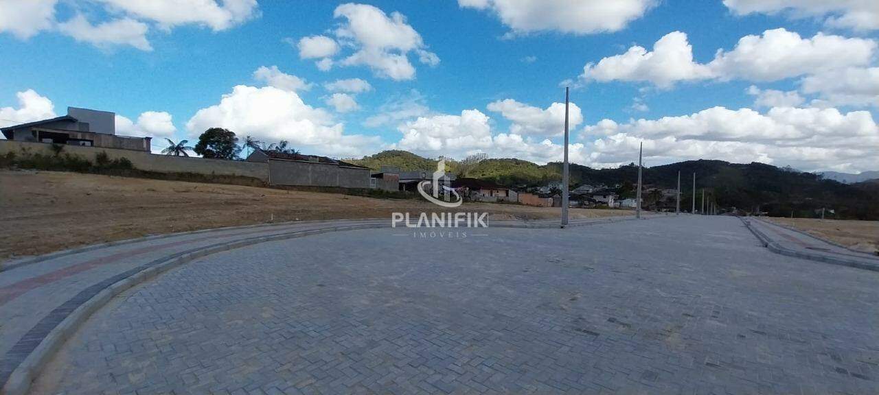Lote/Terreno de 305m² no bairro Lageado Baixo, em Guabiruba | Eu Corretor