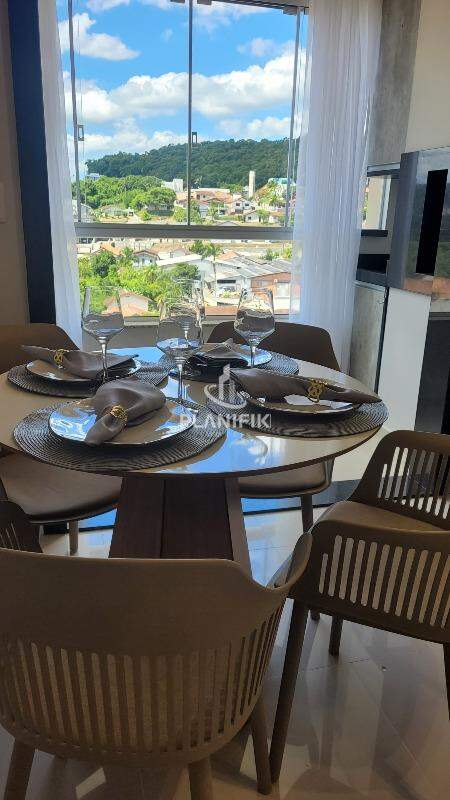 Apartamento de 2 quartos, 68m² no bairro Guarani, em Brusque | Eu Corretor