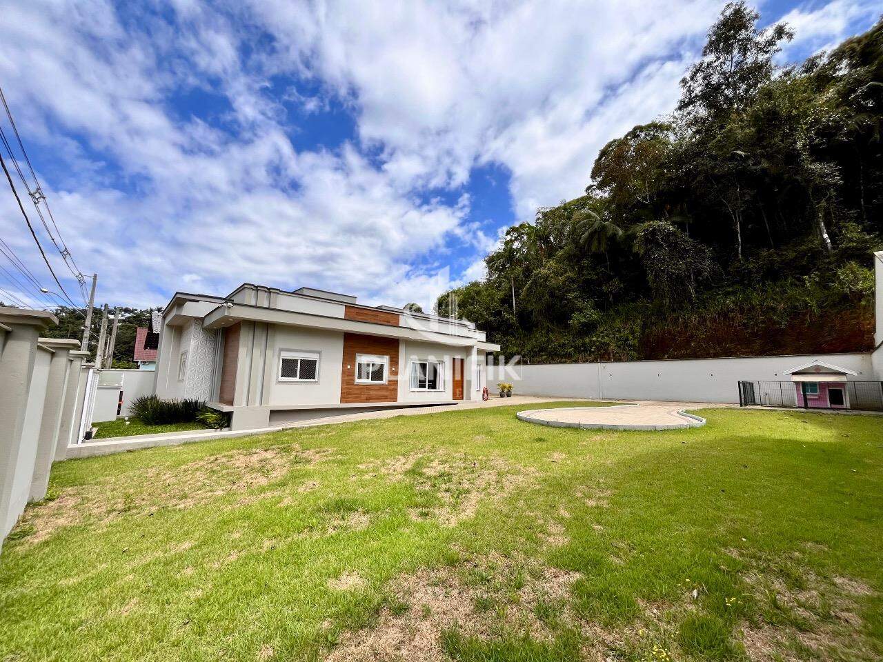 Casa de 3 quartos, 115m² no bairro São Pedro, em Brusque | Eu Corretor