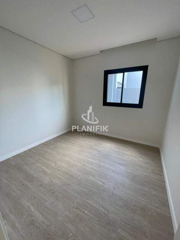 Casa de 3 quartos, 99m² no bairro Centro, em Guabiruba | Eu Corretor