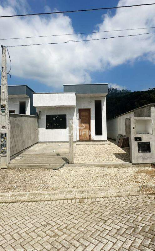 Casa de 3 quartos, 90m² no bairro Cedro Alto, em Brusque | Eu Corretor