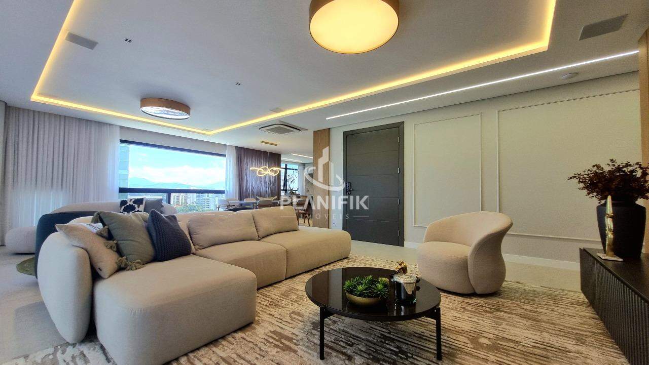 Apartamento de 4 quartos, 260m² no bairro Centro I, em Brusque | Eu Corretor