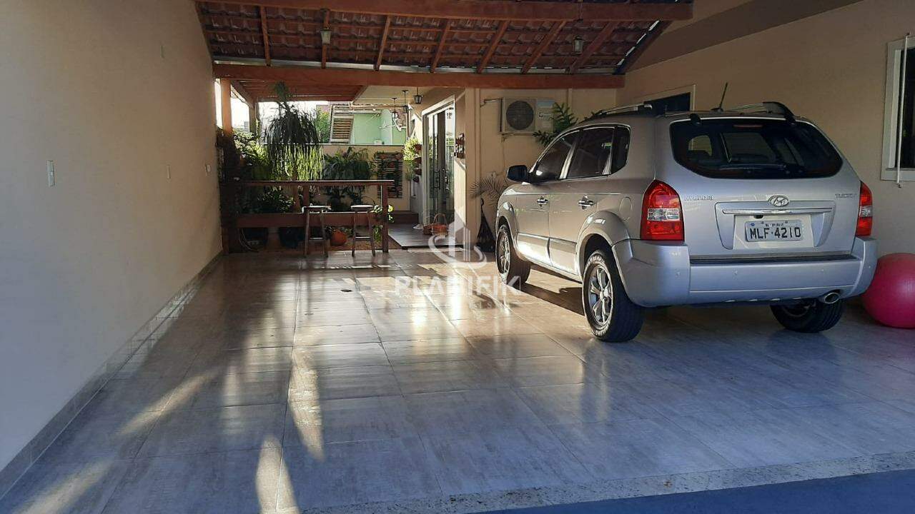 Casa de 4 quartos, 240m² no bairro Santa Terezinha, em Brusque | Eu Corretor