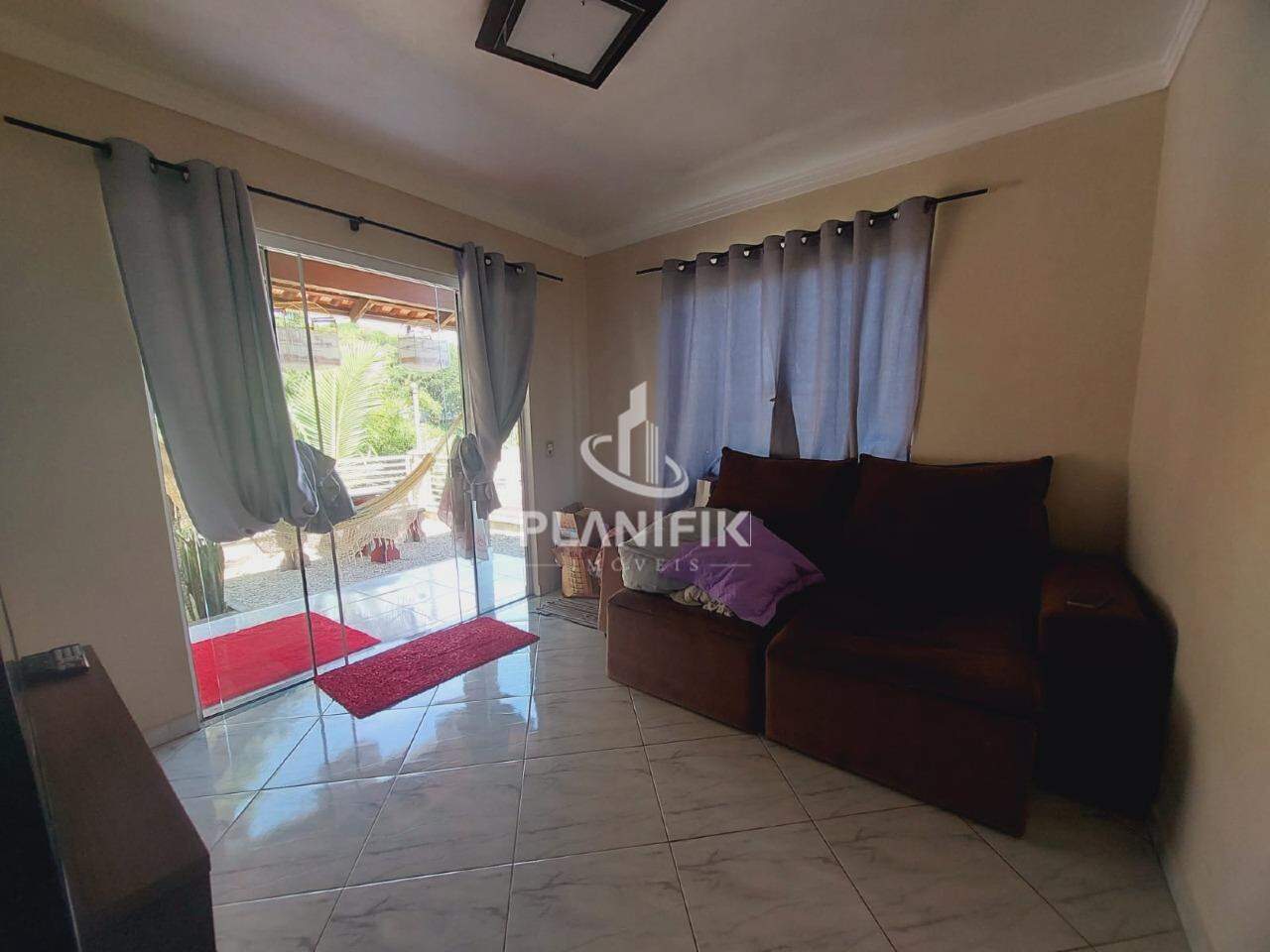 Casa de 4 quartos, 736m² no bairro São Pedro, em Brusque | Eu Corretor