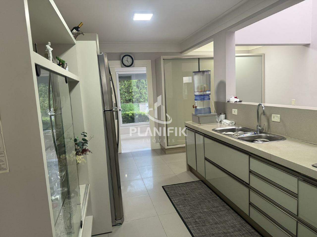 Casa de 3 quartos, 480m² no bairro Souza Cruz, em Brusque | Eu Corretor