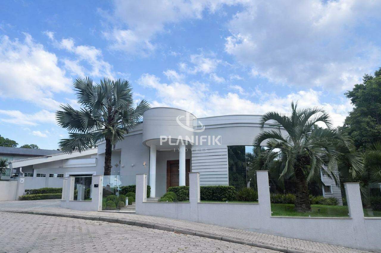 Casa de 3 quartos, 480m² no bairro Souza Cruz, em Brusque | Eu Corretor