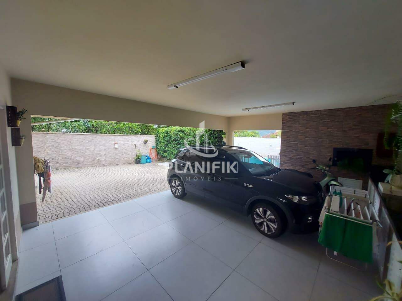 Casa de 4 quartos, 375m² no bairro Souza Cruz, em Brusque | Eu Corretor