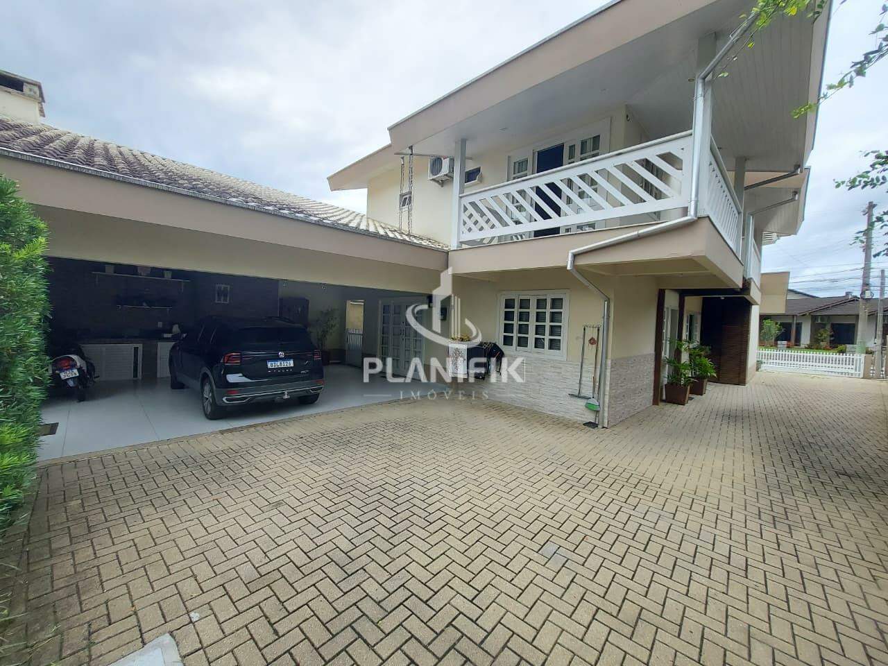 Casa de 4 quartos, 375m² no bairro Souza Cruz, em Brusque | Eu Corretor