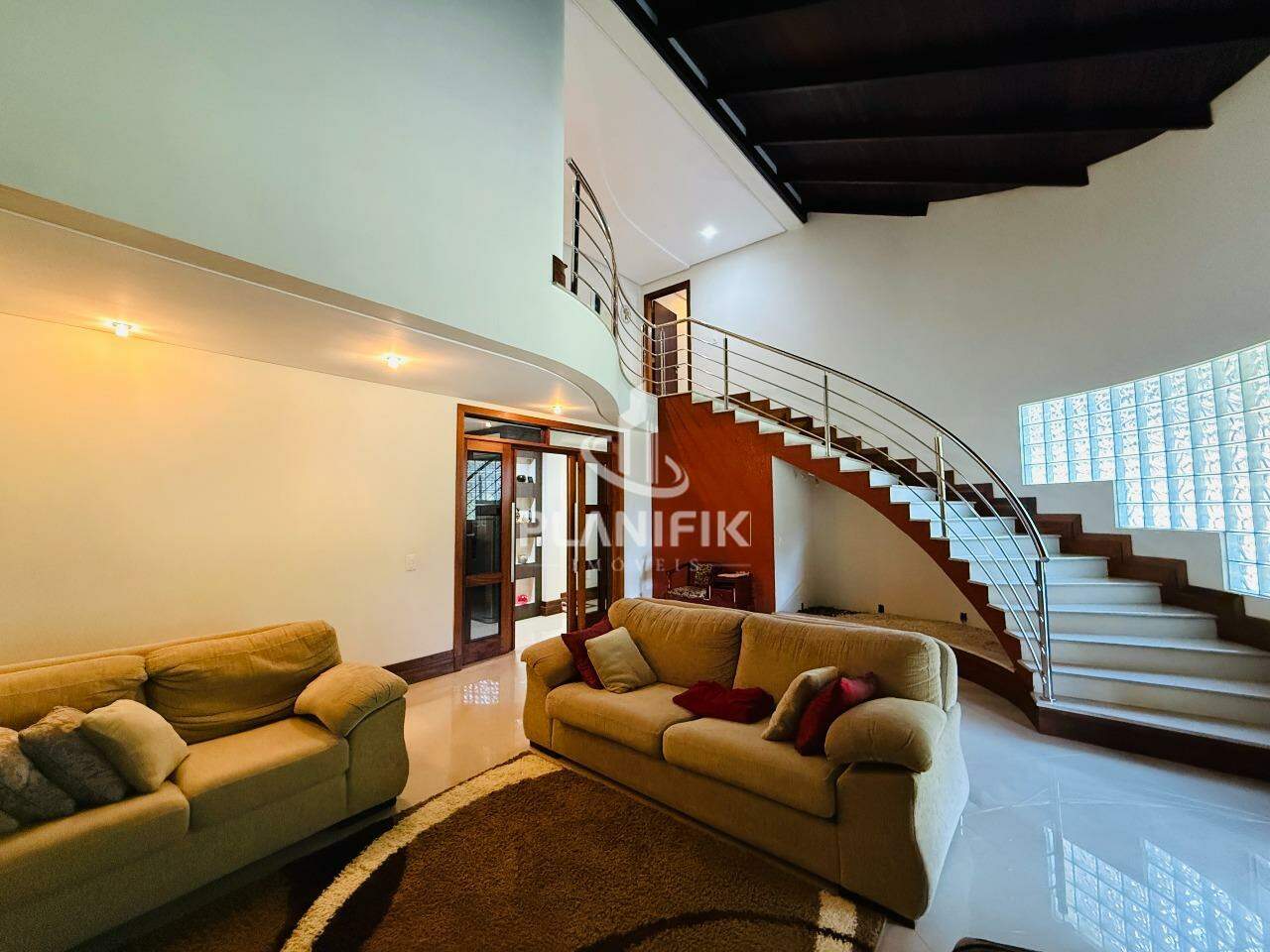 Casa de 4 quartos, 290m² no bairro Souza Cruz, em Brusque | Eu Corretor