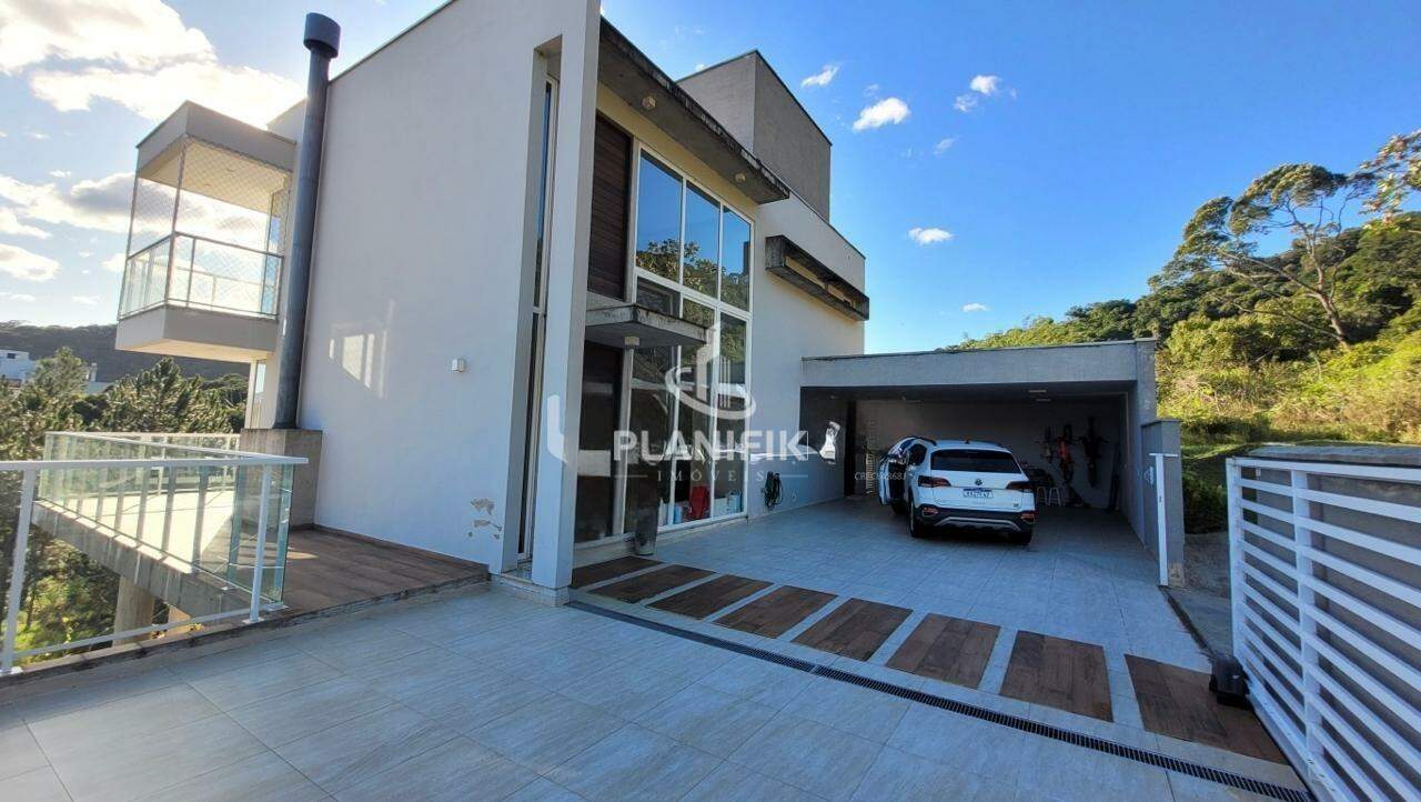 Casa de 3 quartos, 200m² no bairro Souza Cruz, em Brusque | Eu Corretor