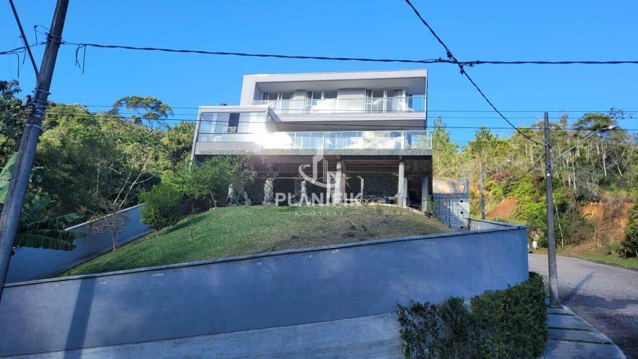 Casa de 3 quartos, 200m² no bairro Souza Cruz, em Brusque | Eu Corretor