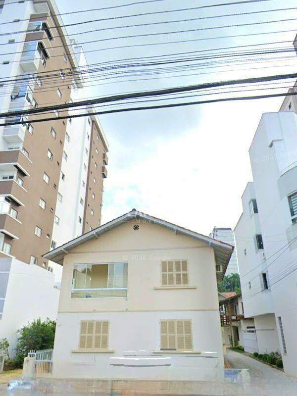 Casa de 9028m² no bairro Centro, em Brusque | Eu Corretor