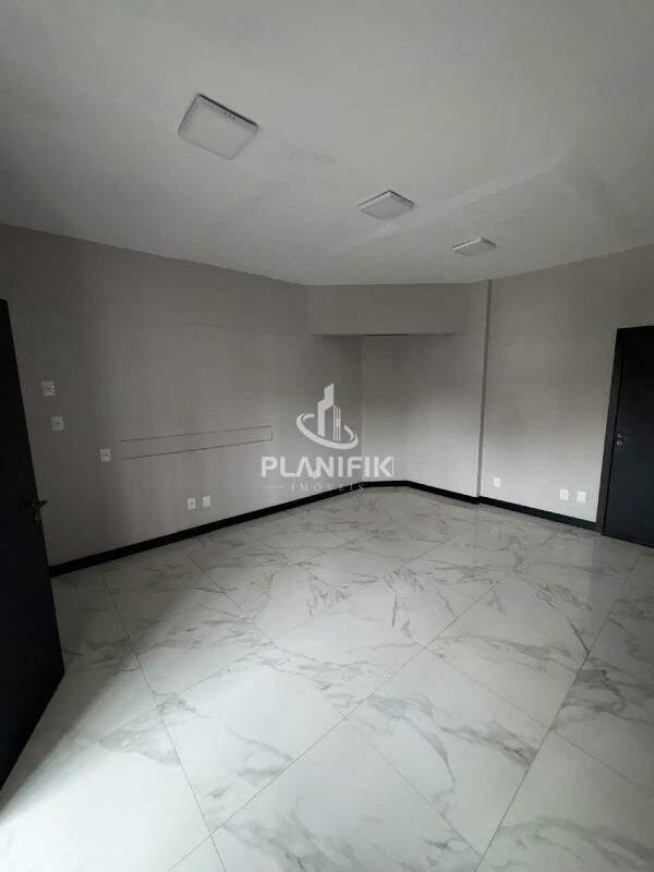 Sala Comercial de 62m² no bairro Centro I, em Brusque | Eu Corretor