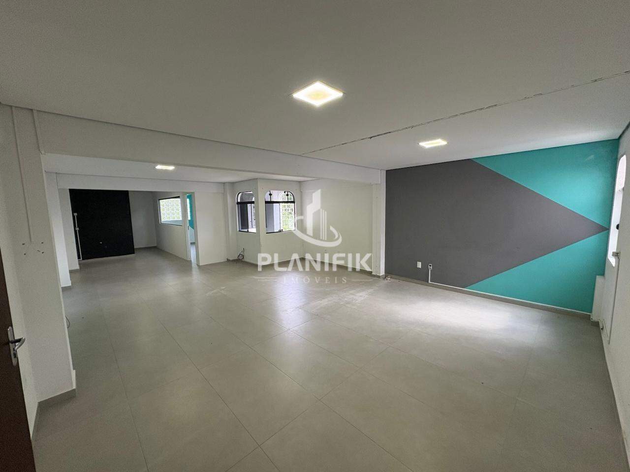 Sala Comercial de 73m² no bairro Centro I, em Brusque | Eu Corretor