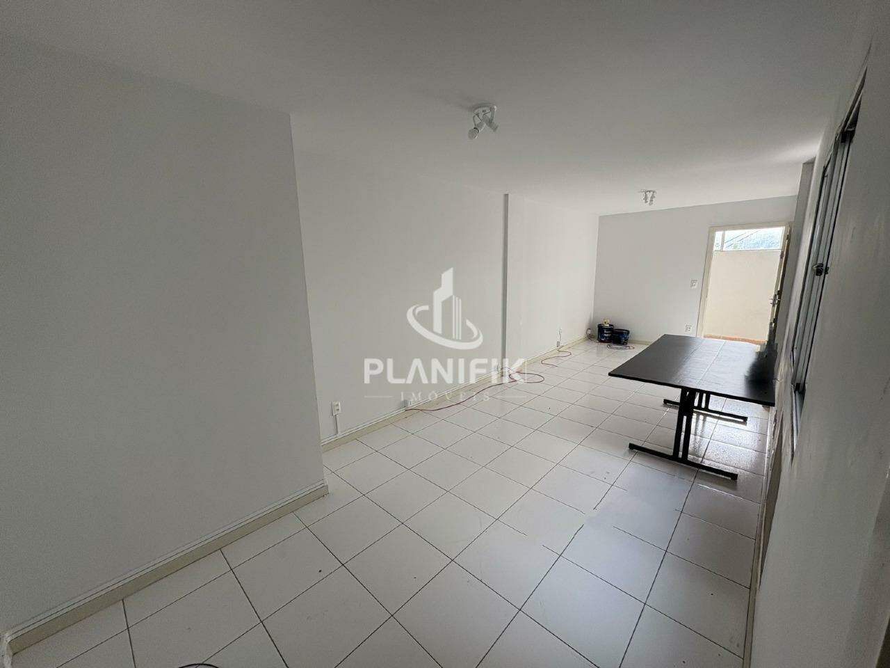 Sala Comercial de 28m² no bairro Centro I, em Brusque | Eu Corretor