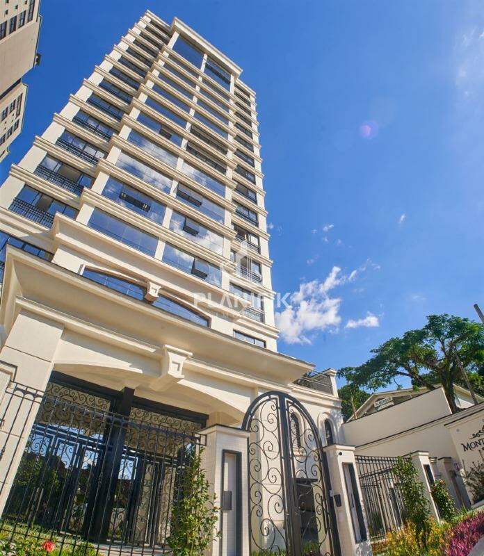 Apartamento de 3 quartos, 260m² no bairro Centro I, em Brusque | Eu Corretor