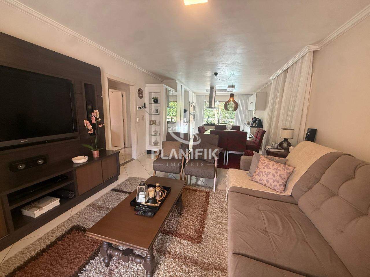 Casa de 3 quartos, 190m² no bairro Souza Cruz, em Brusque | Eu Corretor