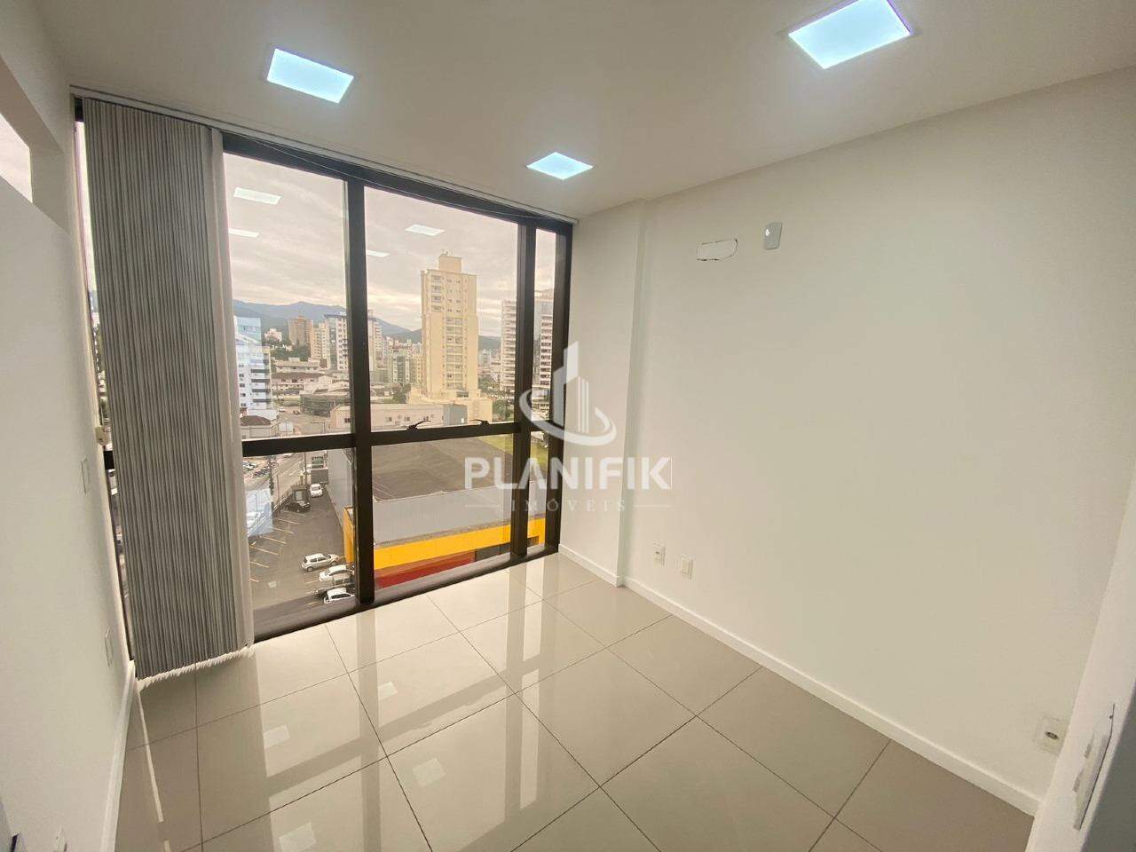 Sala Comercial de 65m² no bairro Centro, em Brusque | Eu Corretor