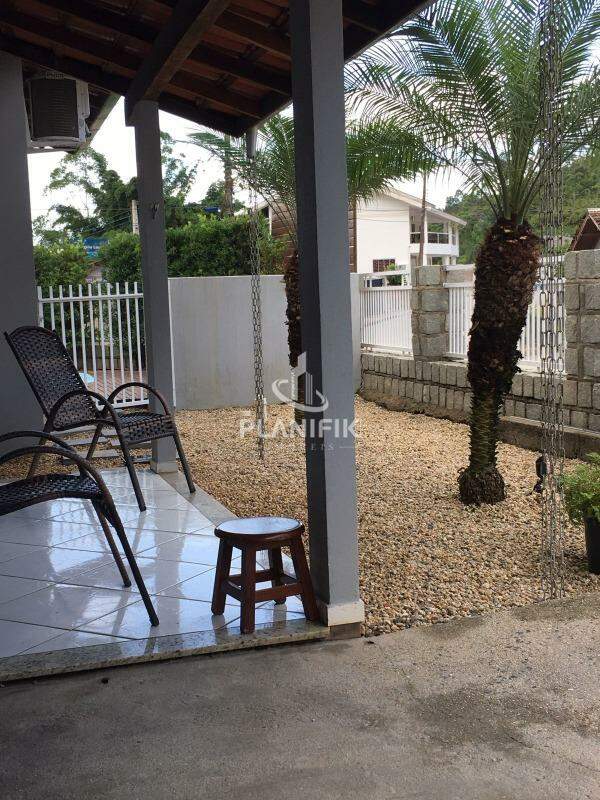 Galpão / Depósito / Armazém de 293m² no bairro Tomaz Coelho, em Brusque | Eu Corretor