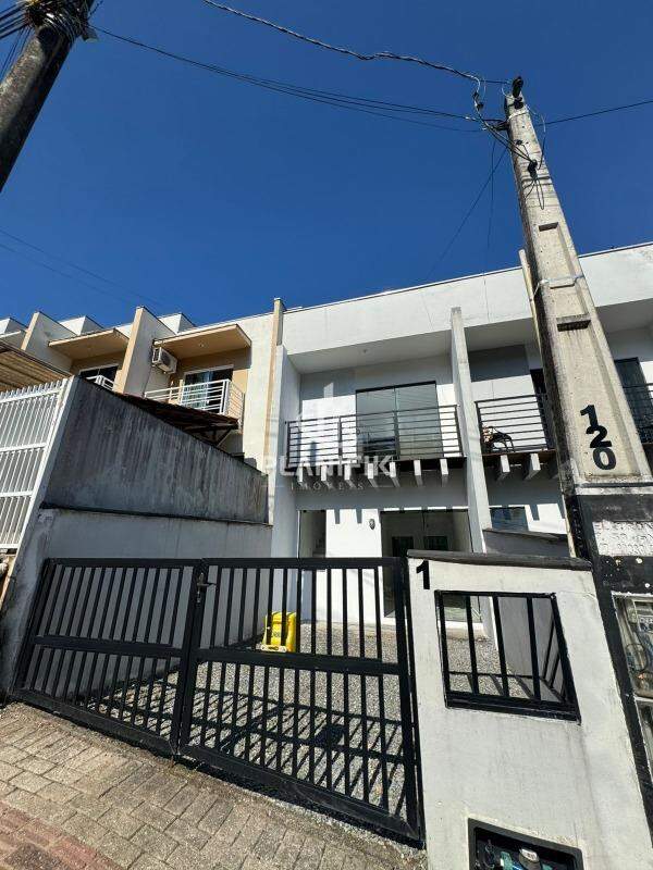 Casa de 2 quartos, 65m² no bairro Águas Claras, em Brusque | Eu Corretor