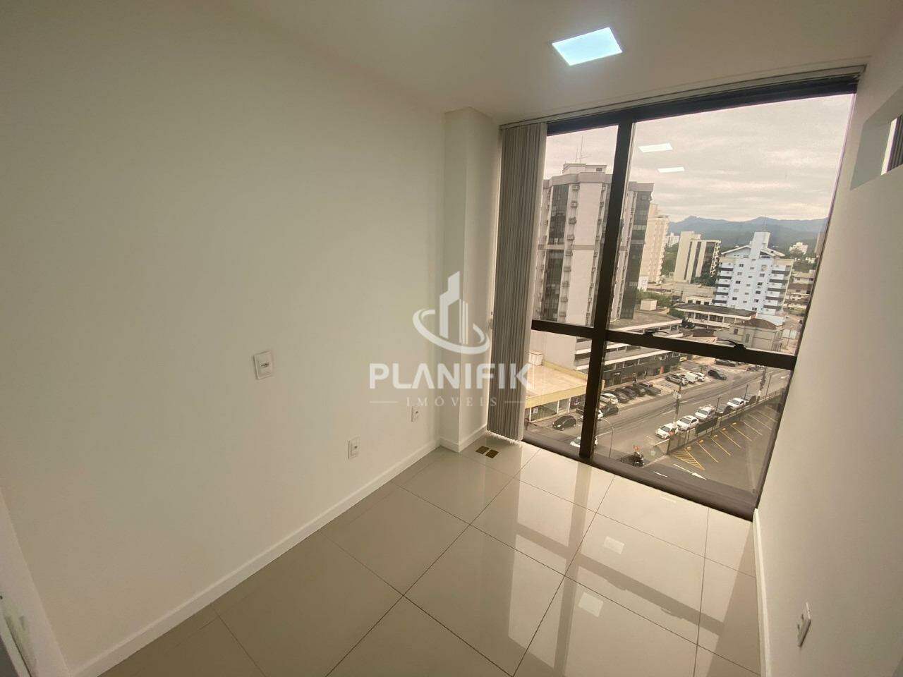 Sala Comercial de 68m² no bairro Centro, em Brusque | Eu Corretor