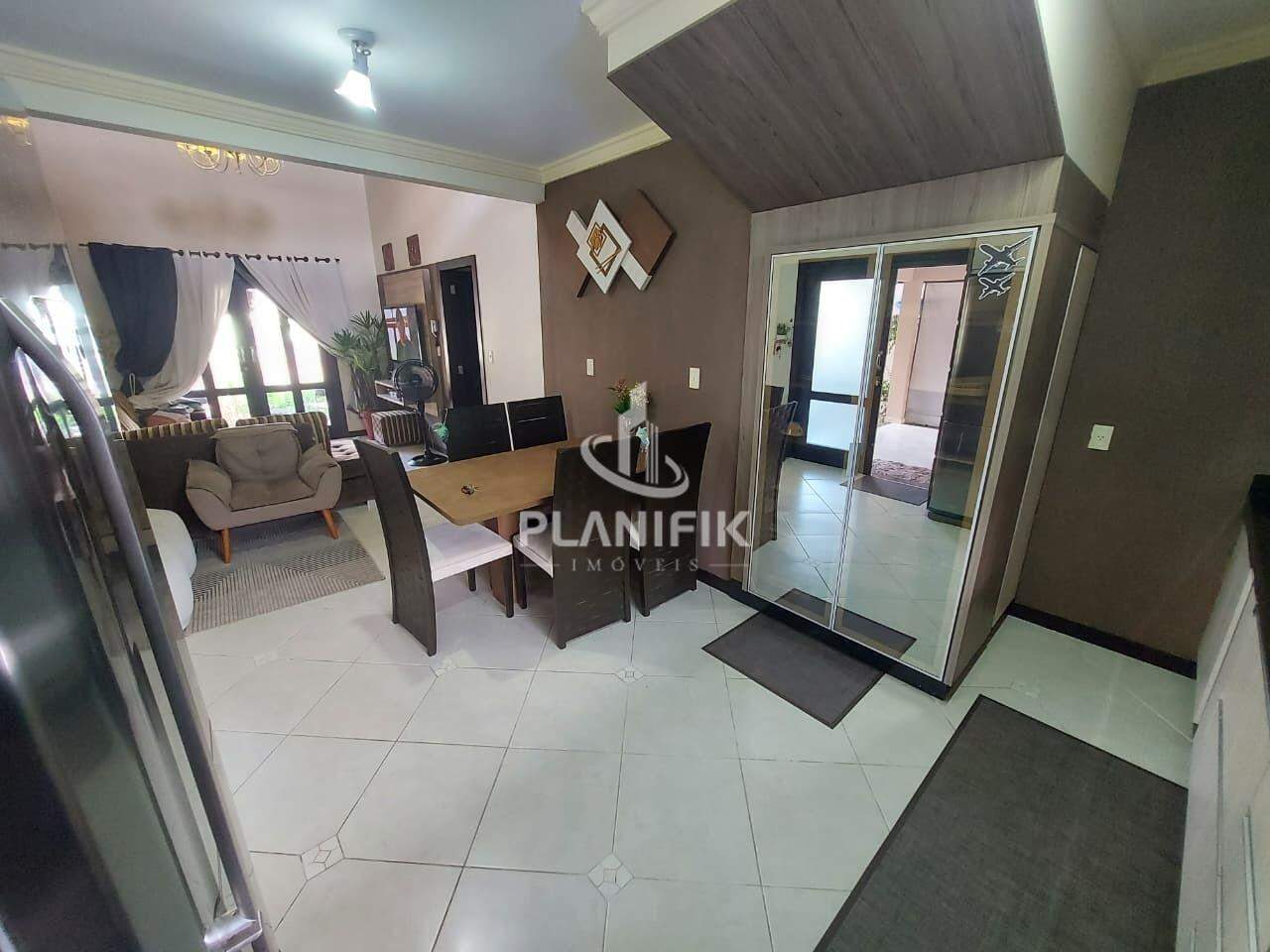Casa de 4 quartos, 378m² no bairro Limoeiro, em Brusque | Eu Corretor
