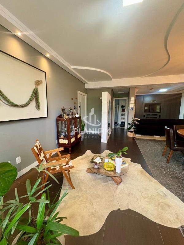 Apartamento de 3 quartos, 179m² no bairro Jardim Maluche, em Brusque | Eu Corretor