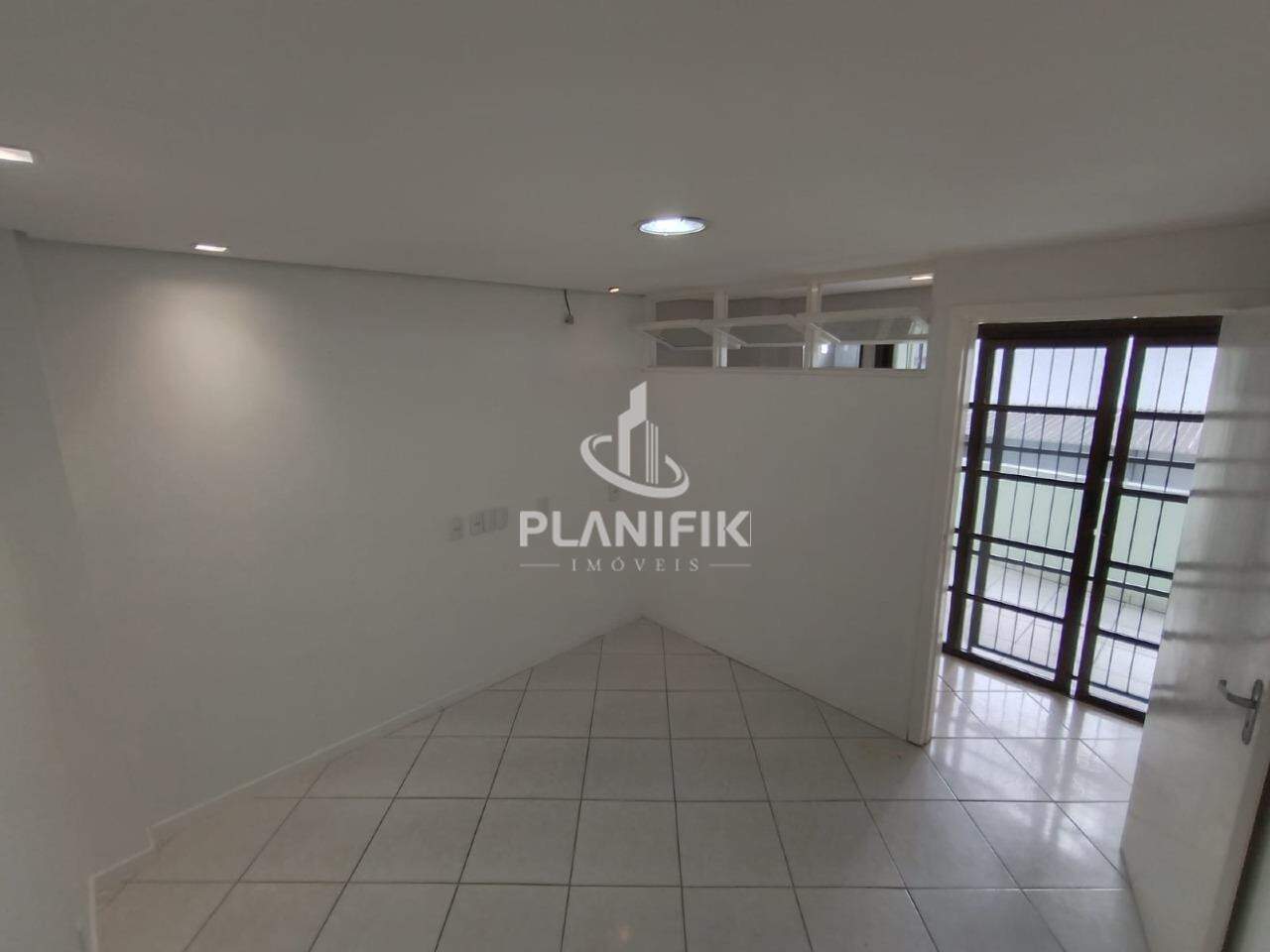 Sala Comercial de 40m² no bairro Centro I, em Brusque | Eu Corretor