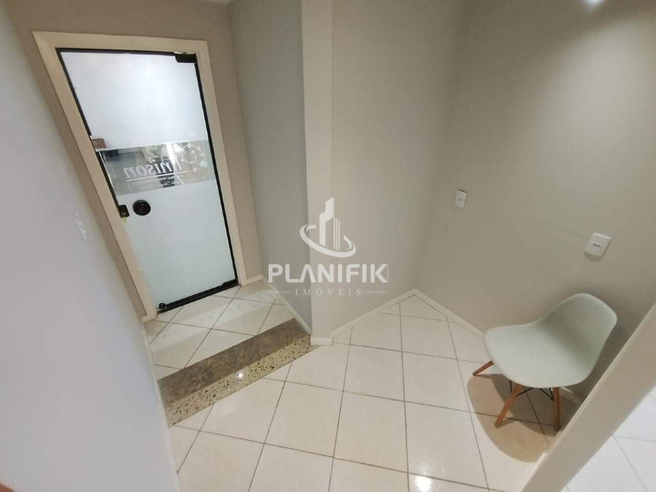 Sala Comercial de 40m² no bairro Centro I, em Brusque | Eu Corretor
