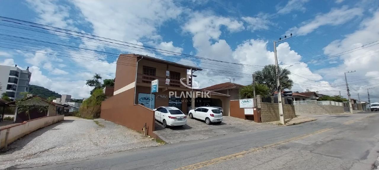 Sala Comercial de 3 quartos, 350m² no bairro Souza Cruz, em Brusque | Eu Corretor