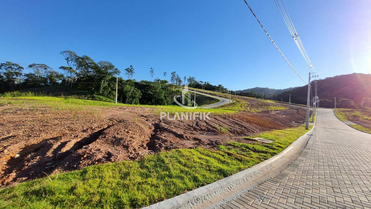 Lote/Terreno de 240m² no bairro Dom Joaquim, em Brusque | Eu Corretor