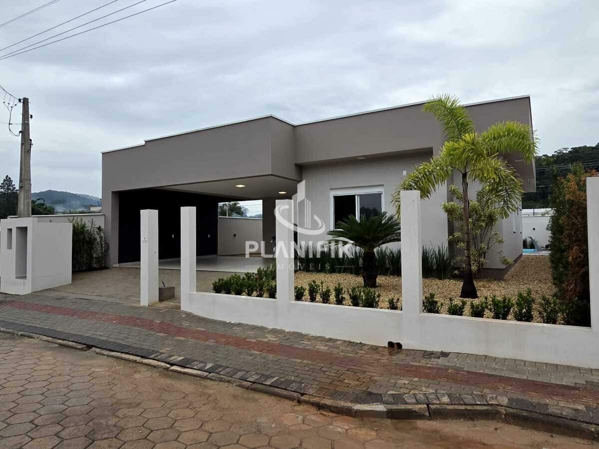 Casa de 3 quartos, 163m² no bairro Guabiruba Sul, em Guabiruba | Eu Corretor