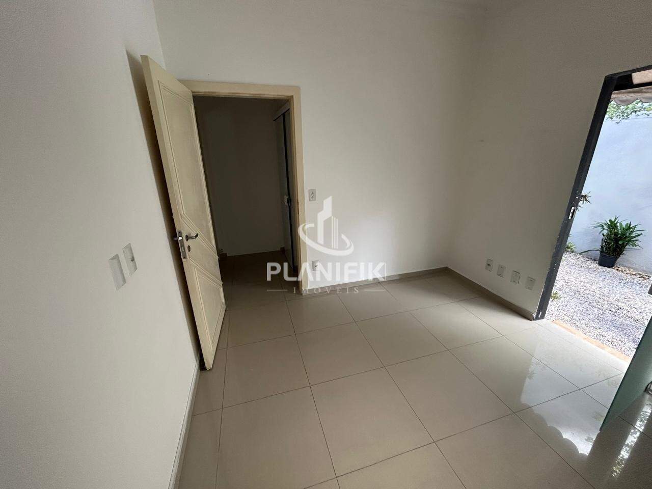 Sala Comercial de 30m² no bairro Centro I, em Brusque | Eu Corretor