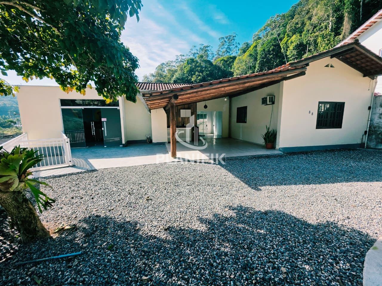 Casa de 2 quartos, 336m² no bairro São Pedro, em Brusque | Eu Corretor