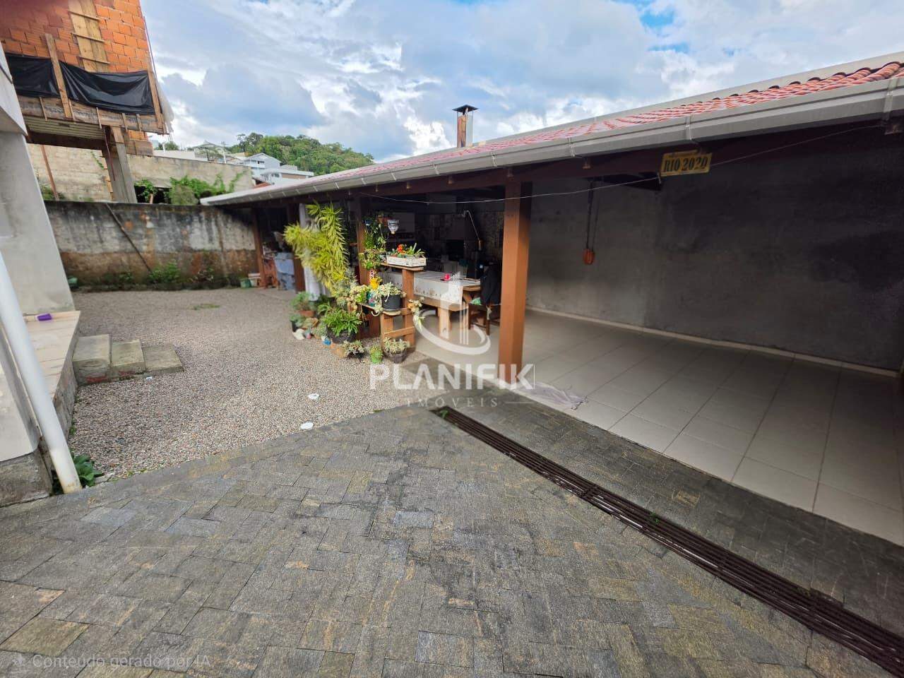 Casa de 3 quartos, 350m² no bairro Planalto, em Brusque | Eu Corretor