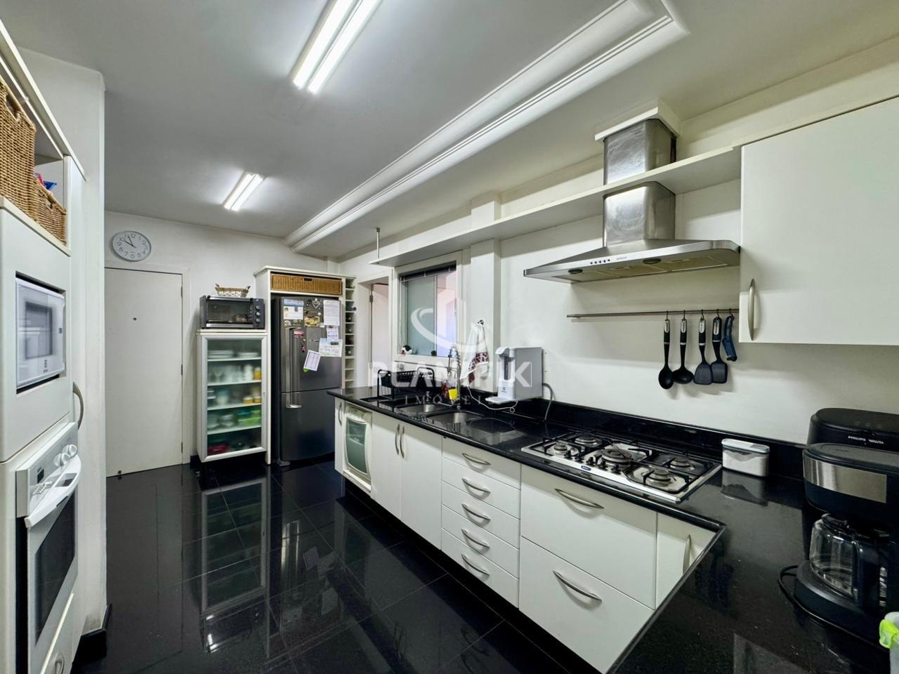 Apartamento de 4 quartos, 242m² no bairro Centro I, em Brusque | Eu Corretor