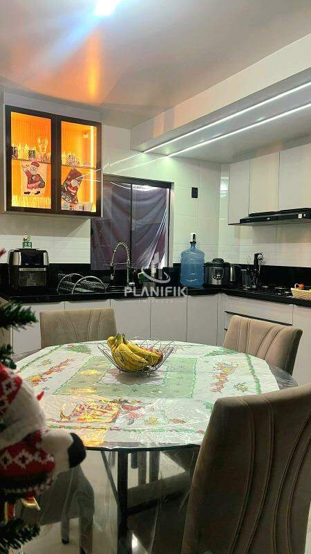 Sobrado de 2 quartos, 72m² no bairro Volta Grande, em Brusque | Eu Corretor