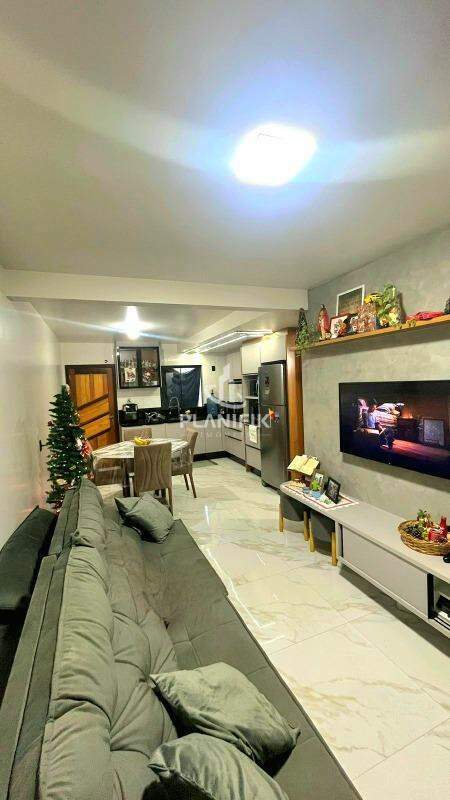 Sobrado de 2 quartos, 72m² no bairro Volta Grande, em Brusque | Eu Corretor