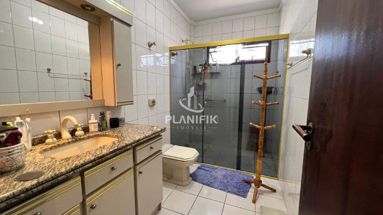 Apartamento de 3 quartos, 179m² no bairro Centro I, em Brusque | Eu Corretor
