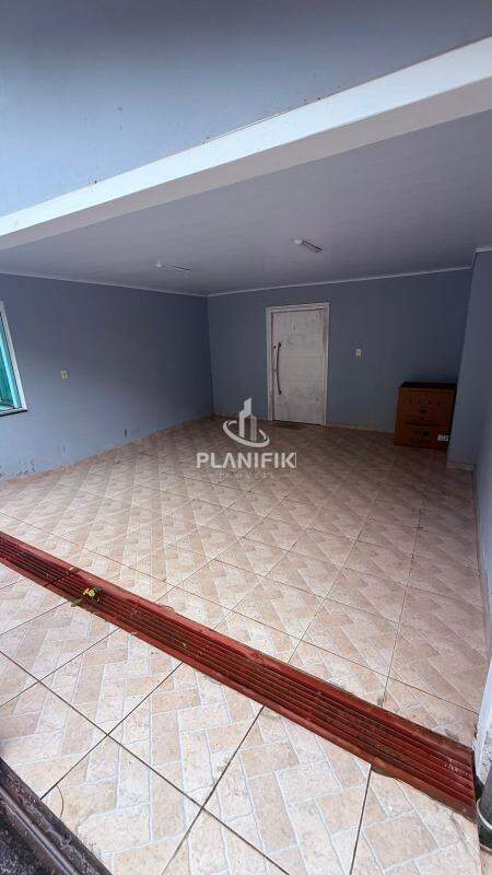 Casa de 5 quartos, 198m² no bairro Souza Cruz, em Brusque | Eu Corretor