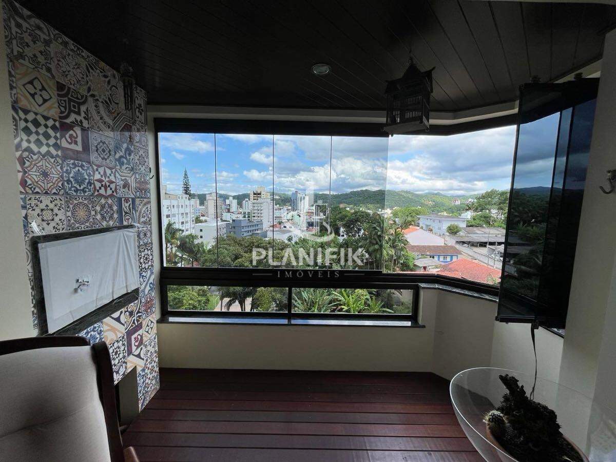 Apartamento de 3 quartos, 123m² no bairro Centro I, em Brusque | Eu Corretor