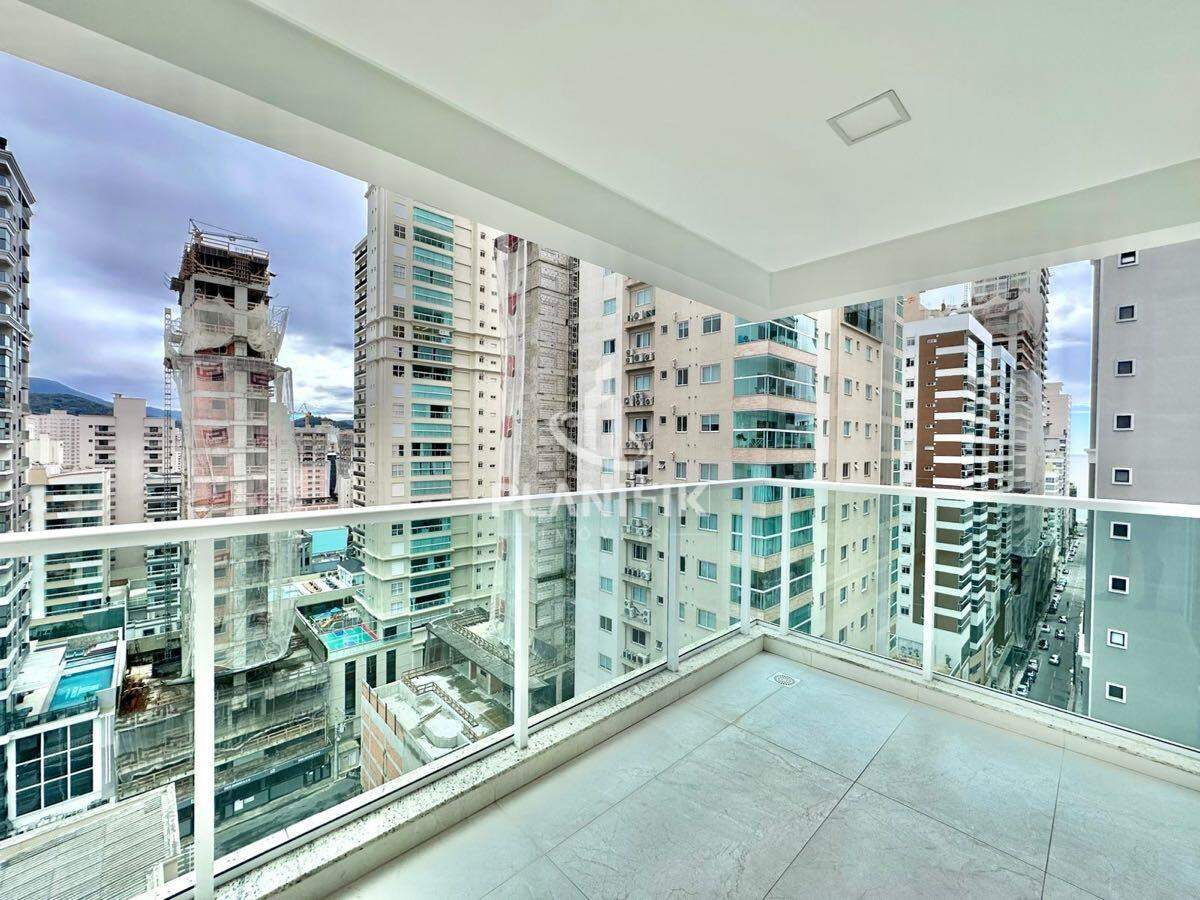 Apartamento de 3 quartos, 107m² no bairro Meia Praia, em Itapema | Eu Corretor