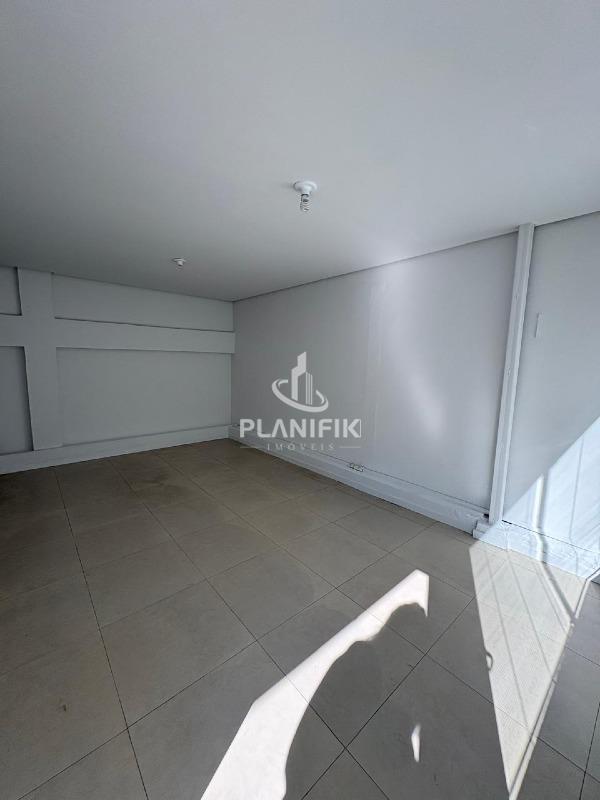 Sala Comercial de 250m² no bairro Centro I, em Brusque | Eu Corretor