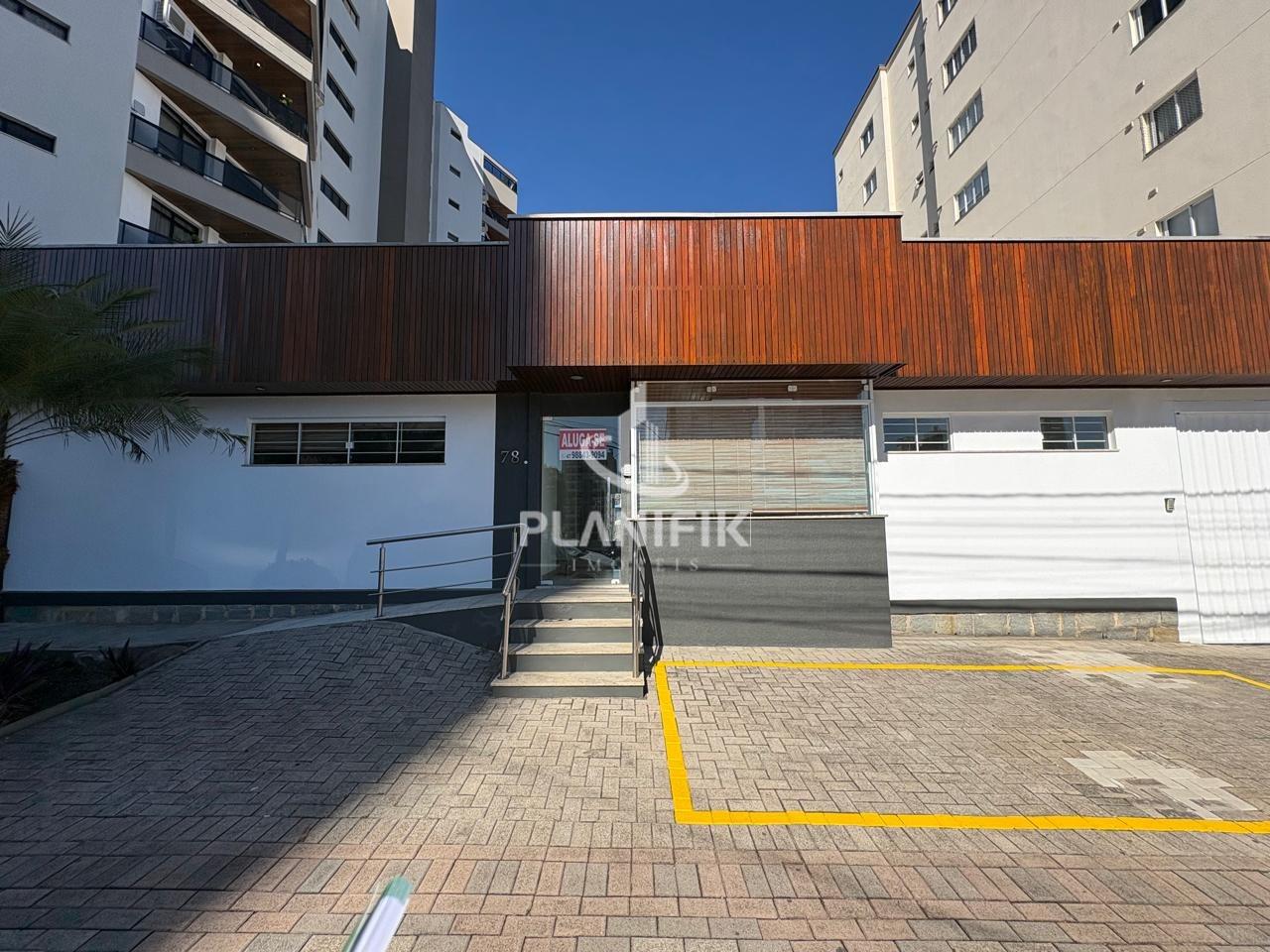 Sala Comercial de 250m² no bairro Centro I, em Brusque | Eu Corretor