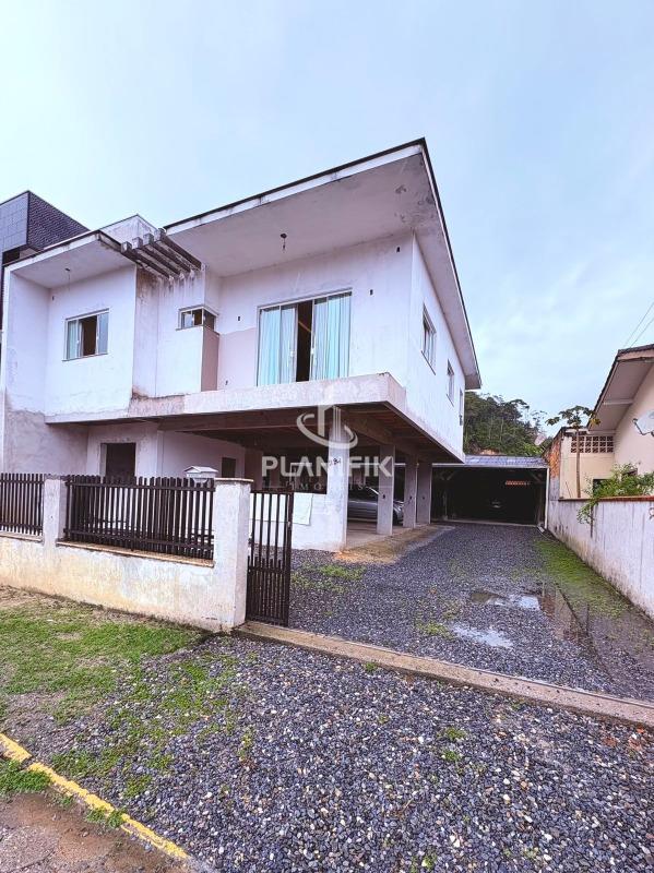 Casa de 3 quartos, 115m² no bairro Centro, em Guabiruba | Eu Corretor