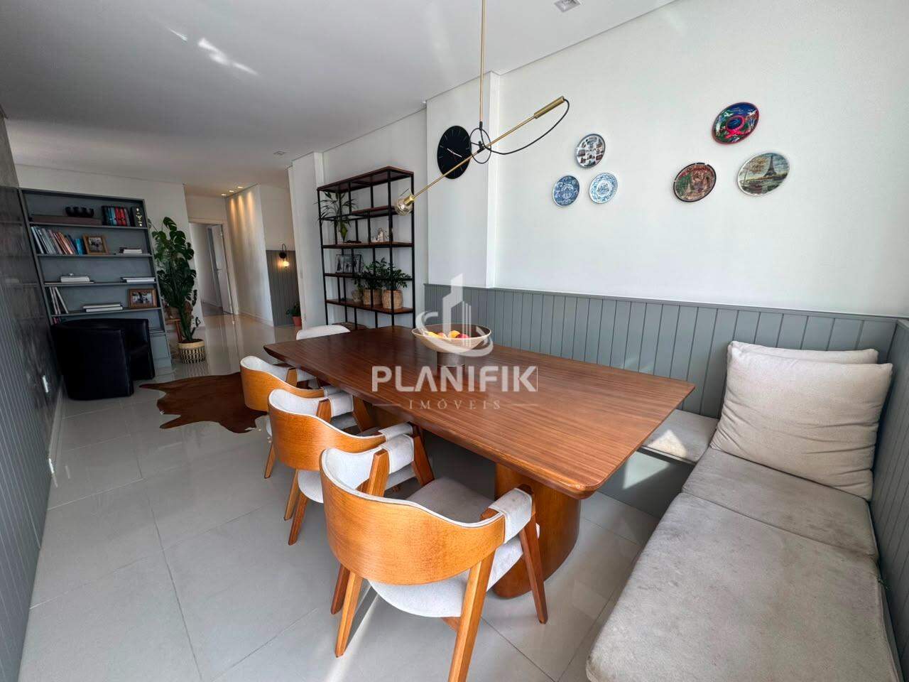 Apartamento de 4 quartos, 140m² no bairro Centro, em Brusque | Eu Corretor
